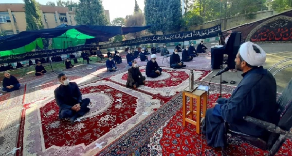 برگزاری مراسم عزاداری و زیارت عاشورا دردانشگاه به مناسبت ایام محرم 2