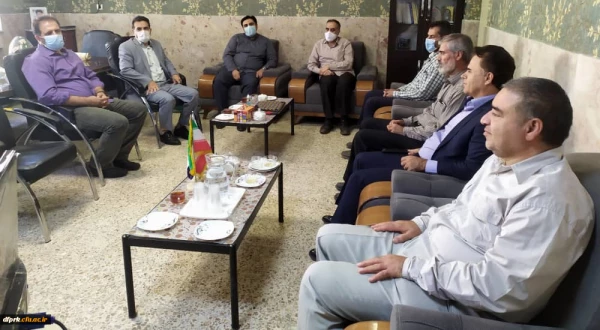 مراسم گرامیداشت هفته دفاع مقدس و تجلیل ازرزمندگان و ایثارگران 8 سال دفاع مقدس در پردیس شهید رجایی 4