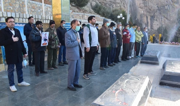 مراسم راهپیمایی و کوهنوردی همکاران دانشگاه فرهنگیان کرمانشاه به مناسبت بزرگداشت اولین سالگرد شهادت سردار قاسم سلیمانی 2