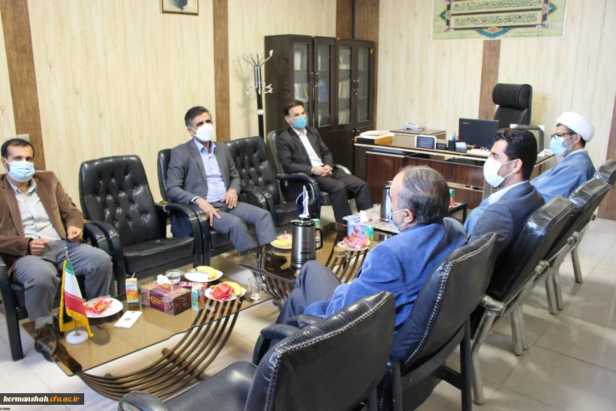 نشست نماینده نهاد مقام معظم رهبری در دانشگاه به مناسبت گرامی داشت هفته وحدت
 2