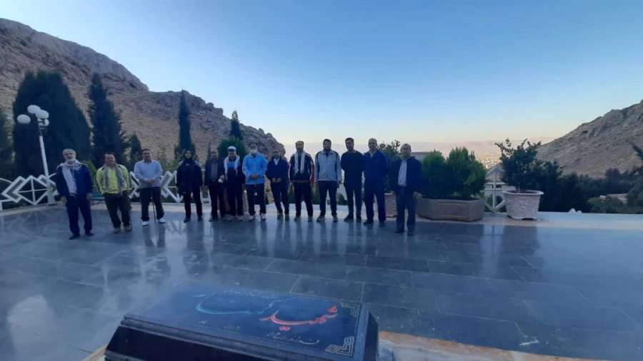 مراسم کوه پیمایی کارکنان دانشگاه فرهنگیان کرمانشاه به مناسبت هفته تربیت بدنی و هفته وحدت 4