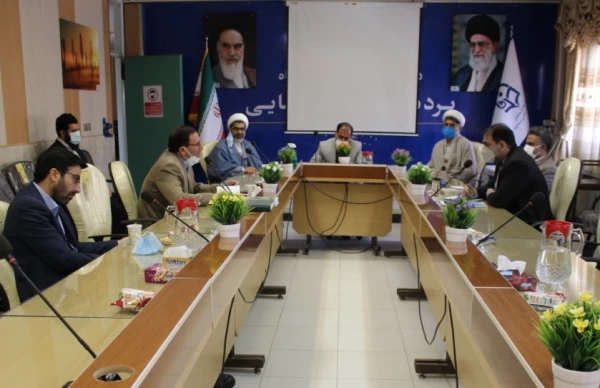 جلسه هم اندیشی اساتید گروه معارف اسلامی دانشگاه فرهنگیان استان برگزار شد. 4