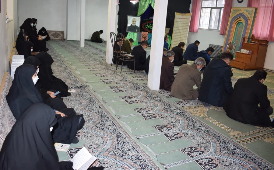 مراسم زیارت عاشورا و قرائت حدیث کساء در دانشگاه فرهنگیان کرمانشاه  5