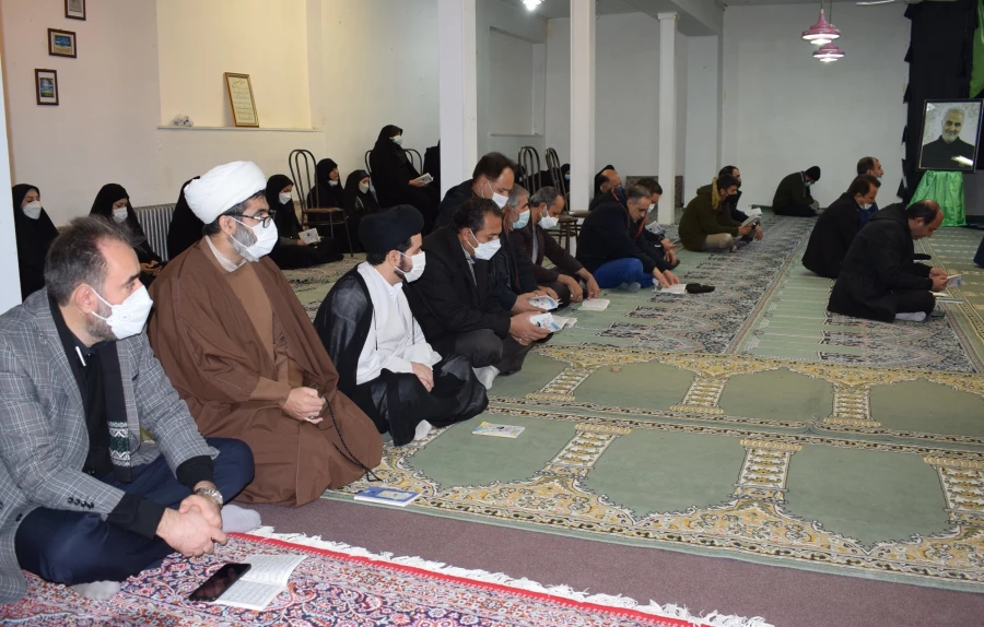 مراسم زیارت عاشورا و قرائت حدیث کساء در دانشگاه فرهنگیان کرمانشاه  6