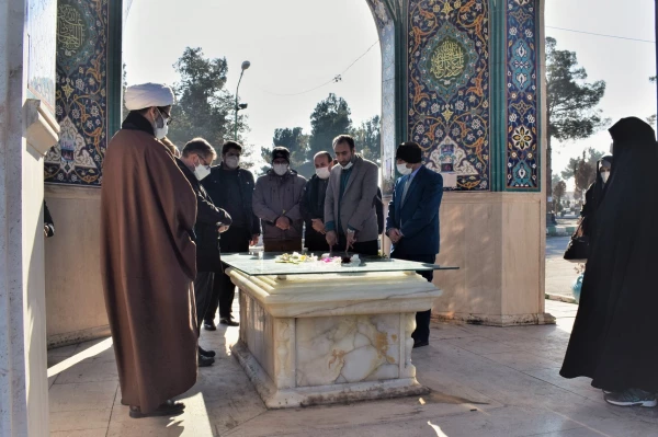 تجدید میثاق کارکنان دانشگاه فرهنگیان کرمانشاه با آرمانهای امام و شهدای انقلاب اسلامی 5