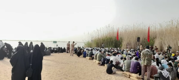  دانشجو معلمان پردیس سهید صدوقی به سفر معنوی راهیان نور اعزام شدند
 2