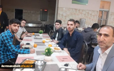 حضور مدیر امور پردیس های استان در مراسم سحری دانشجویان پردیس شهید رجایی