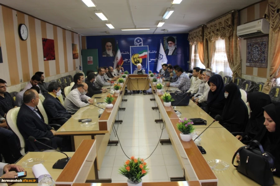 نشست هم اندیشی به مناسبت 31 خرداد ، سالروز شهادت دکتر چمران و روز بسیج اساتید  2