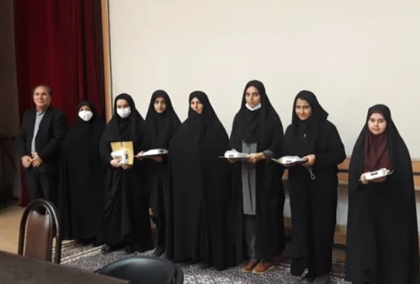 نشست صمیمانه  نو معلمان پردیس شهید صدوقی با معاون آموزش ابتدایی اداره کل آموزش و پرورش کرمانشاه 4