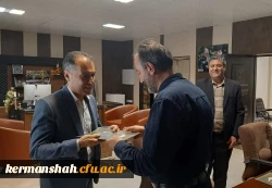 آئین تکریم و معارفه مسئول امور مالی مدیریت استان برگزار شد. 3