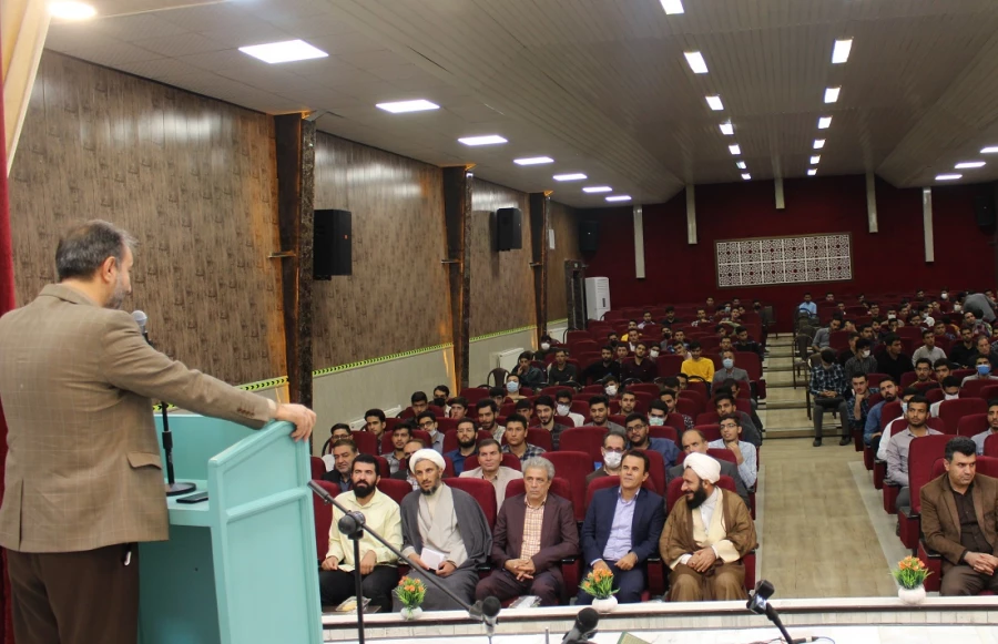 آیین استقبال از نو دانشجو معلمان ورودی 1401 دانشگاه فرهنگیان کرمانشاه 11