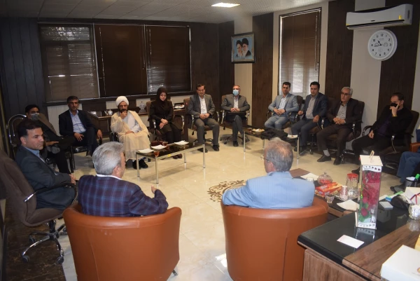 دیدار اساتید دانشگاه با سرپرست جدید مدیریت امور پردیس های استان کرمانشاه 5