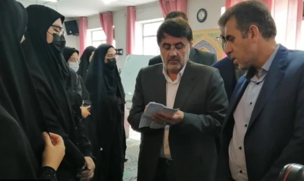 نشست صمیمی استاندار کرمانشاه با دانشجویان پردیس شهید صدوقی کرمانشاه 3