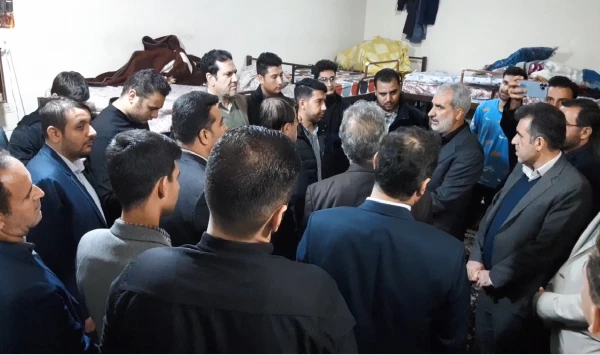 بازدید سرزده وزیر آموزش و پرورش ازپردیس شهید رجایی کرمانشاه 17