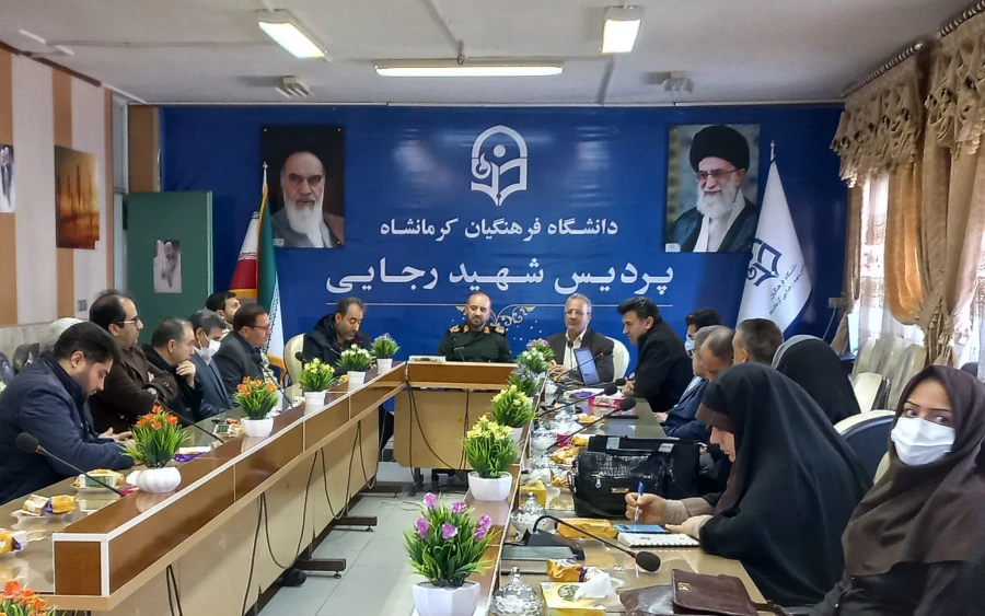 همایش مکتب سلیمانی ، عزت و اقتدار ایران اسلامی در دانشگاه فرهنگیان کرمانشاه  5