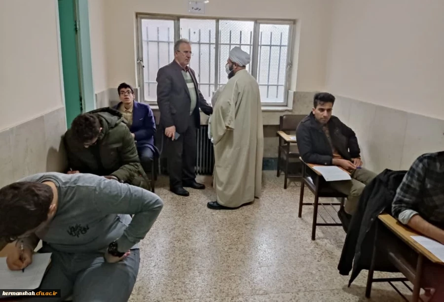 بازدید از روند برگزاری امتحانات پایان ترم دانشجویان دانشگاه فرهنگیان  2
