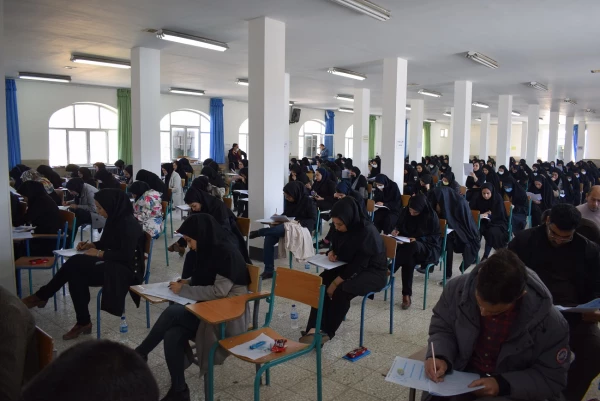برگزاری آزمون جامع اصلح مهارت آموزان در دانشگاه فرهنگیان کرمانشاه 12