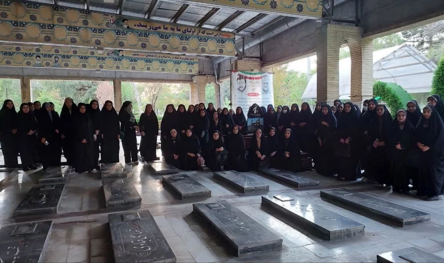 برگزاری مراسم «ضیافت شهدا» در دانشگاه فرهنگیان کرمانشاه 4