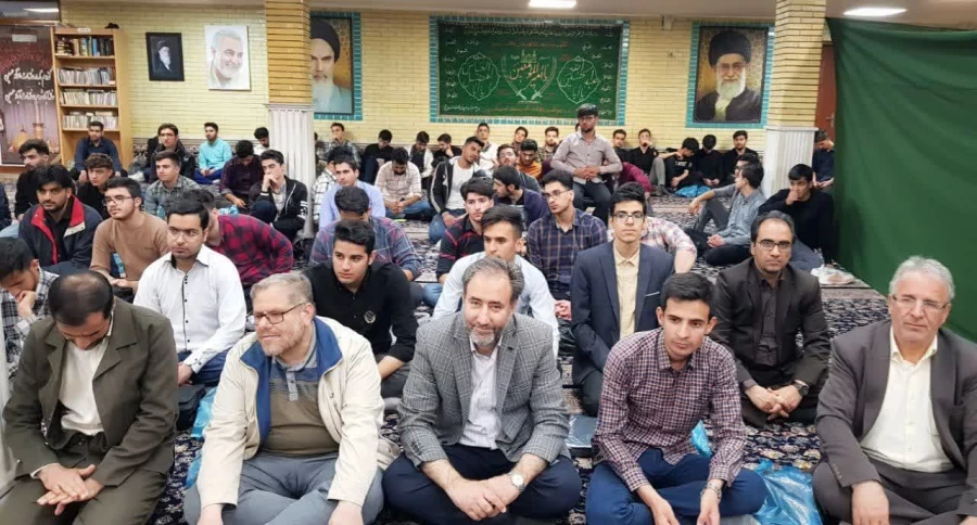 برگزاری مراسم «ضیافت شهدا» در دانشگاه فرهنگیان کرمانشاه 5