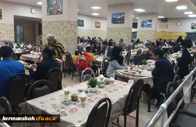 مراسم «ضیافت افطاری» ویژه اساتید و کارمندان دانشگاه فرهنگیان به همراه خانواده برگزار شد.