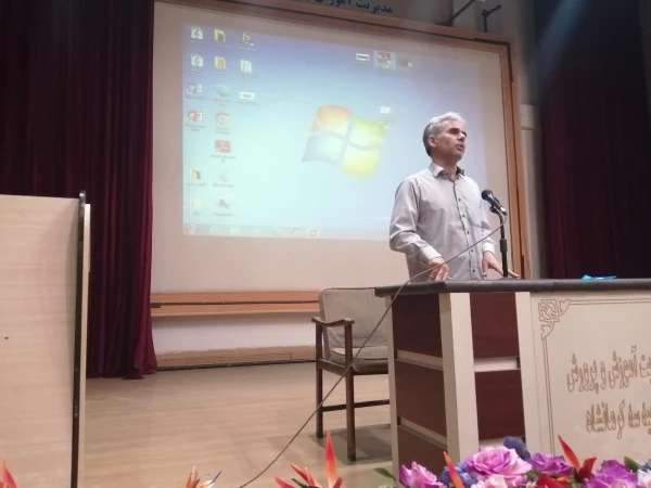
جلسه هم اندیشی اداره کل آموزش و پرورش استان کرمانشاه با دانشجومعلمان 10