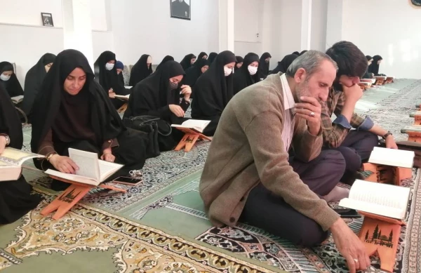 محفل انس با قرآن کریم و ضیافت افطاری 5