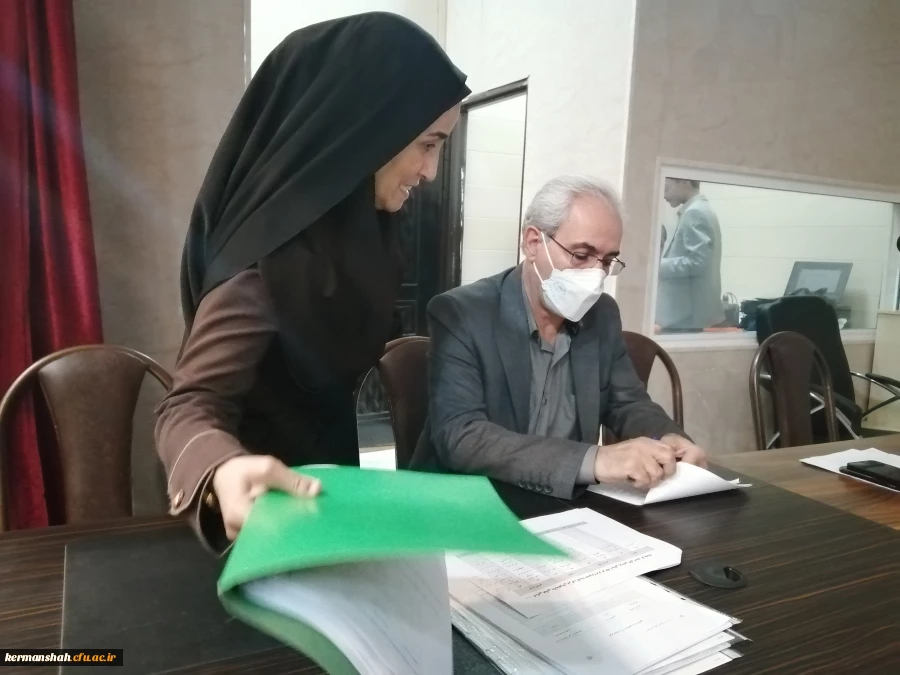 اجرای مرحله حضوری داوری مرحله استانی دهمین جشنواره تدریس برتر رشته آموزش ابتدایی 4