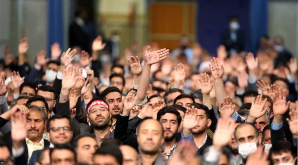 سرمایه گذاری بیشتر بر روی تقویت زیرساختها و ظرفیتهای دستگاههای تربیت معلم بخصوص دانشگاه فرهنگیان 8