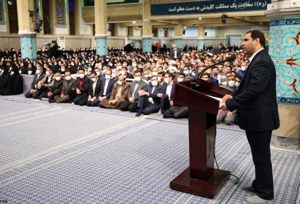 سرمایه گذاری بیشتر بر روی تقویت زیرساختها و ظرفیتهای دستگاههای تربیت معلم بخصوص دانشگاه فرهنگیان 9