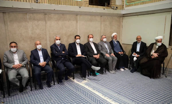 سرمایه گذاری بیشتر بر روی تقویت زیرساختها و ظرفیتهای دستگاههای تربیت معلم بخصوص دانشگاه فرهنگیان 11