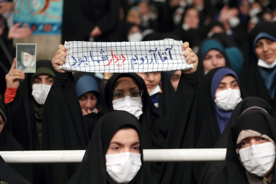 سرمایه گذاری بیشتر بر روی تقویت زیرساختها و ظرفیتهای دستگاههای تربیت معلم بخصوص دانشگاه فرهنگیان 12