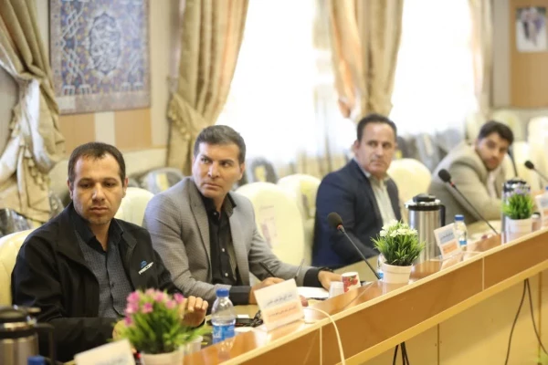 اگر کشور بخواهد پیشرفت واقعی داشته باشد باید به دانشگاه فرهنگیان توجه کند. 2