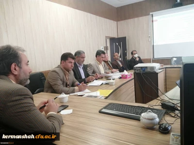 با حضور دبیران جشنواره تدریس برتر استان های کردستان ، کرمانشاه و همدان برگزار شد

جلسه منطقه ای هماهنگی برگزاری جشنواره تدریس برتر