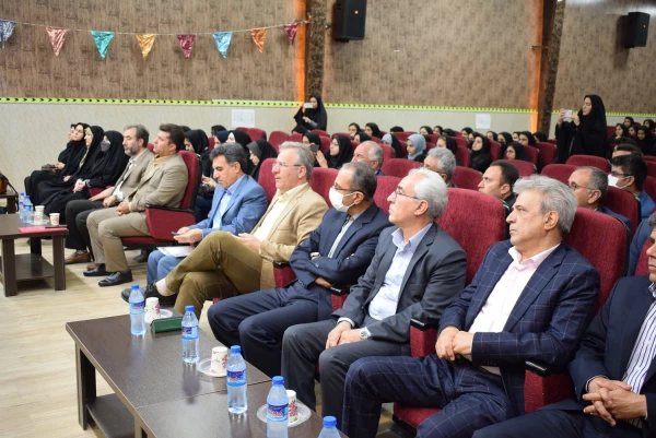 مرحله منطقه ای دهمین جشنواره تدریس برتر، منطقه 5 7