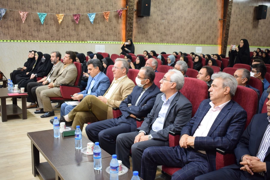 مرحله منطقه ای دهمین جشنواره تدریس برتر، منطقه 5 7