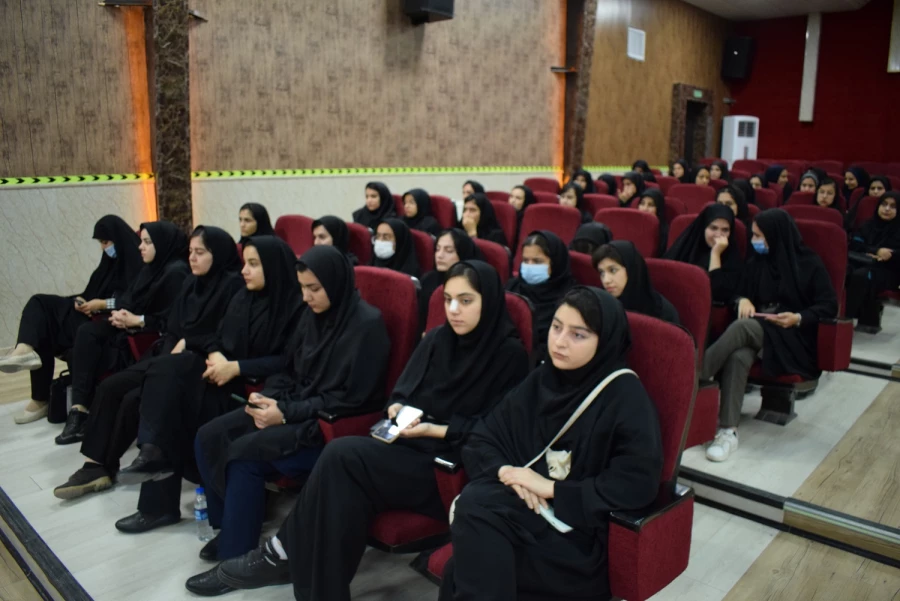 مرحله منطقه ای دهمین جشنواره تدریس برتر، منطقه 5 8