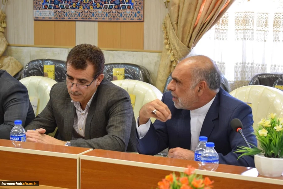 دوره دانش افزایی (ضیافت اندیشه) اعضای هیأت علمی دانشگاه فرهنگیان استان های کرمانشاه و ایلام  8