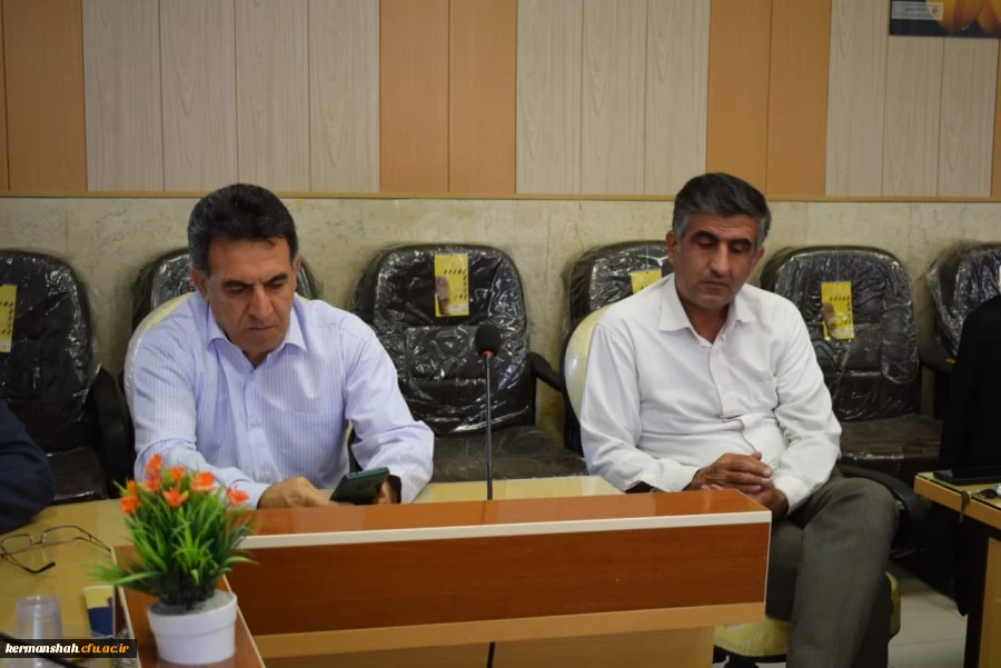 دوره دانش افزایی (ضیافت اندیشه) اعضای هیأت علمی دانشگاه فرهنگیان استان های کرمانشاه و ایلام  16