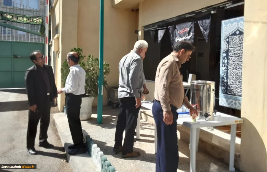 برپایی ایستگاه صلواتی به مناسبت رحلت پیامبر اکرم(ص) و شهادت امام حسن مجتبی (ع)  2