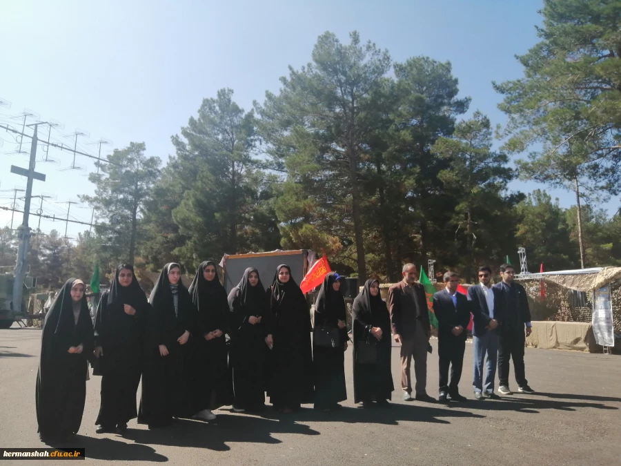 نمایشگاه «آسمان اقتدار» دستاوردهای هوا و فضا سپاه 11