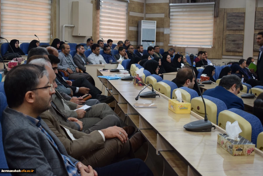 برگزاری دوره توانمندسازی کارشناسان پژوهش و کتابداران دانشگاه فرهنگیان سراسر کشور 12