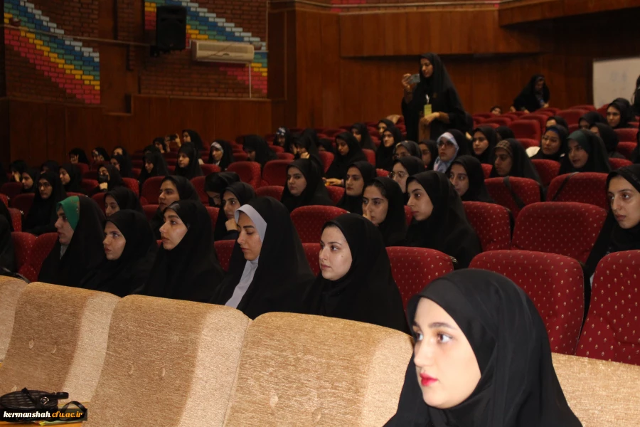 
گردهمایی استقبال از نو دانشجو معلمان ورودی 1402 دانشگاه فرهنگیان کرمانشاه 12