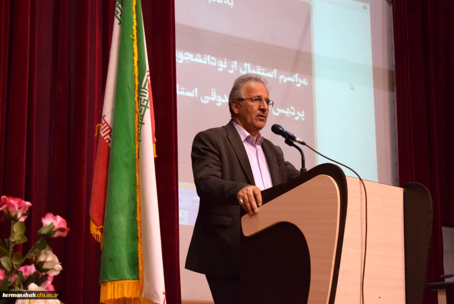 مراسم استقبال از نودانشجو معلمان پردیس شهید صدوقی کرمانشاه 5