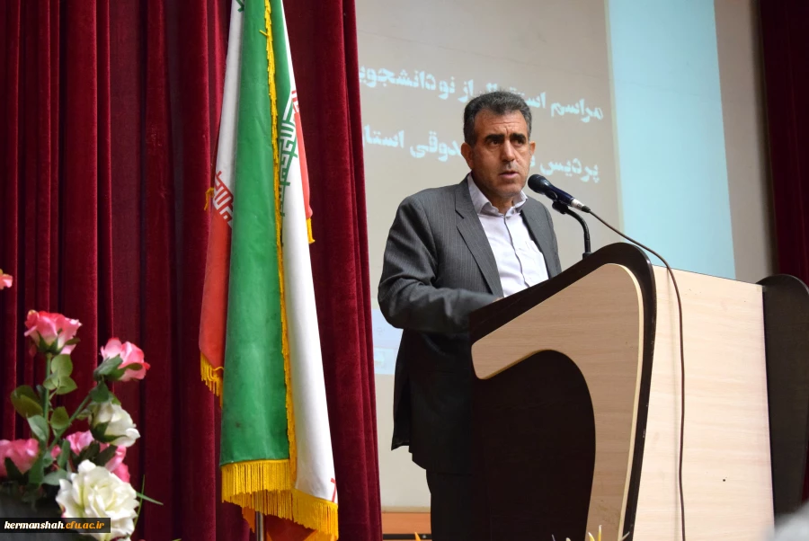 مراسم استقبال از نودانشجو معلمان پردیس شهید صدوقی کرمانشاه 8