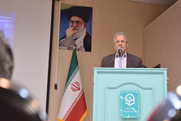 برگزاری نشست هم اندیشی و پرسش وپاسخ دانشجویان با معاون سیاسی، امنیتی و اجتماعی استانداری کرمانشاه 2