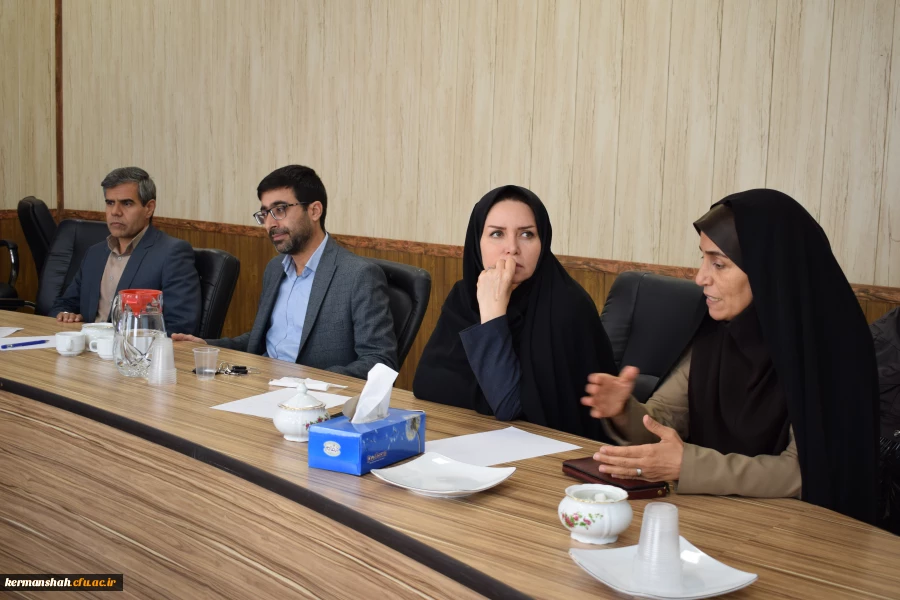 جلسه کارگروه ترفیع اعضای هیات علمی دانشگاه فرهنگیان کرمانشاه برگزار شد 6