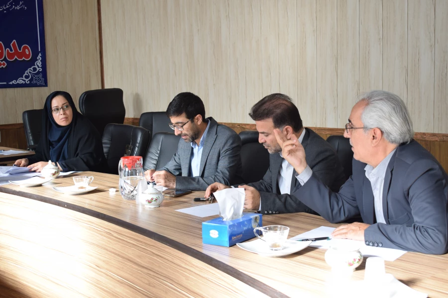 جلسه کارگروه ترفیع اعضای هیات علمی دانشگاه فرهنگیان کرمانشاه برگزار شد 12