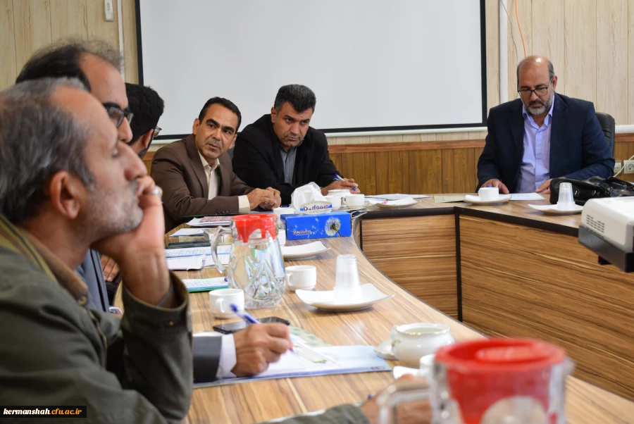 برگزاری هشتاد و چهارمین جلسه شورای فرهنگی دانشجویی دانشگاه فرهنگیان استان کرمانشاه 12