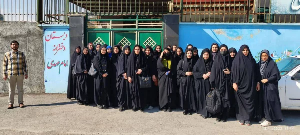 بازدید علمی از مدرسه تحولی امام مهدی (عج) و بنای تاریخی بیگلربیگی 2