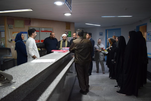 تبریک و بازدید مسئولین دانشگاه فرهنگیان کرمانشاه به مناسبت روز پرستار 15